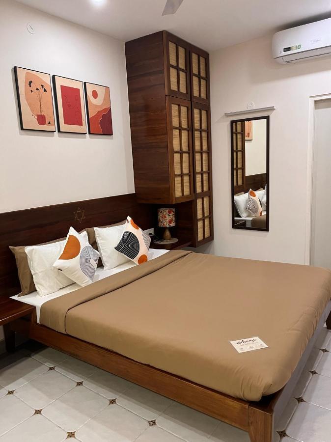 Casa Mel Hotel Puducherry Buitenkant foto
