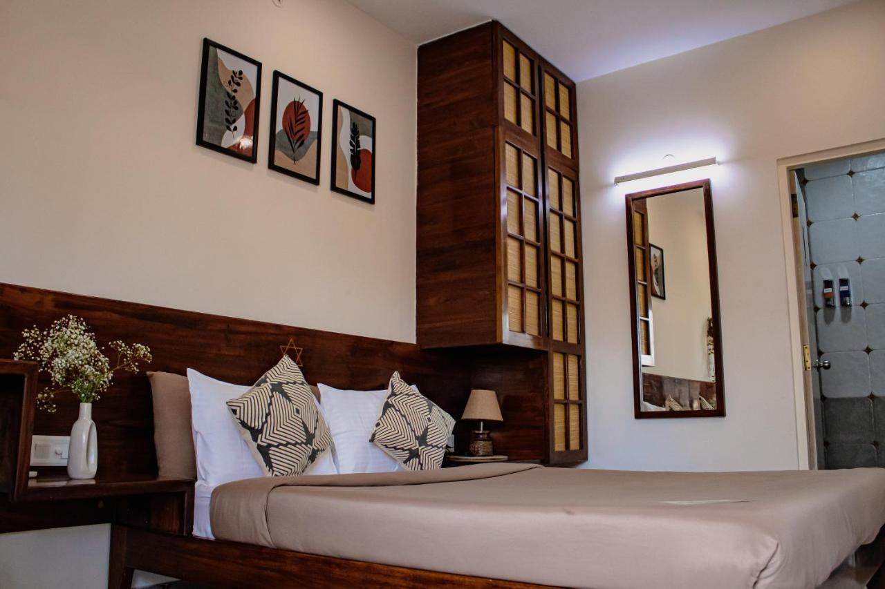 Casa Mel Hotel Puducherry Buitenkant foto